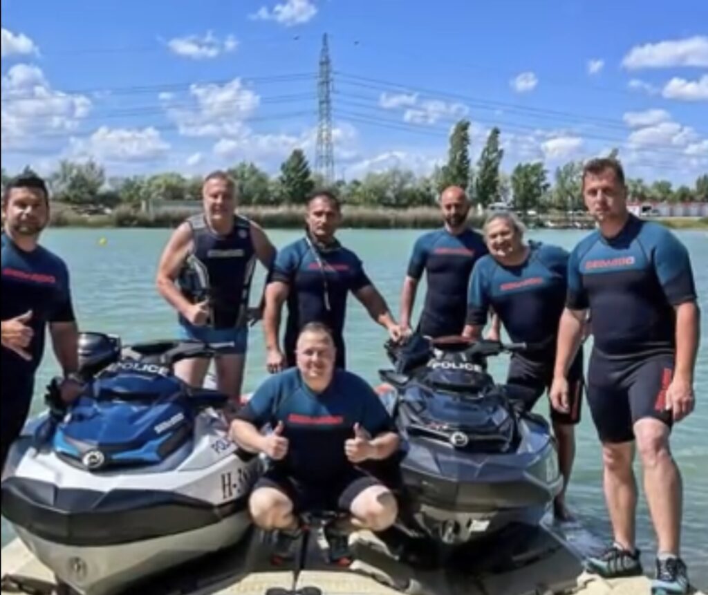 The Jet Ski team from Olivers Father company